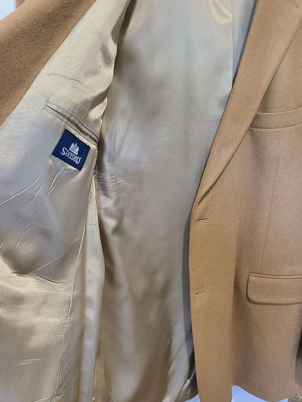 Stafford Wool & Camel Hair Tan Men's Sport Coat - Notch Lapel Two-Button Blazer - Picture 3 of 7